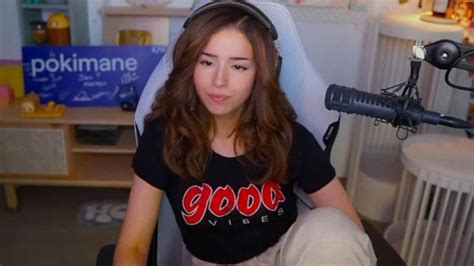 pokimame nip slip|Pokimane deletes her VOD immediately fearing Twitch ban due。